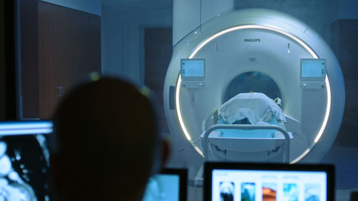 Enhancing patient and staff experience in MR youtube video thumbnail