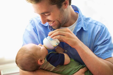 Dr. Natasha’s Top 5 Bottle Feeding & Safety Tips