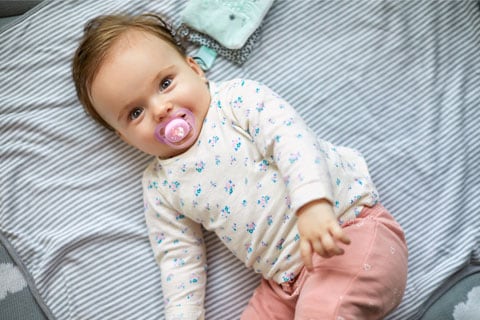 Pros and Cons of Using a Pacifier