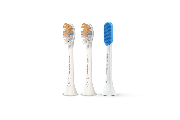 Philips Sonicare DiamondClean Smart with accessories three