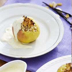 Apples Stuffed with Almonds | Philips