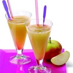 Celery, carrot & apple juice | Philips