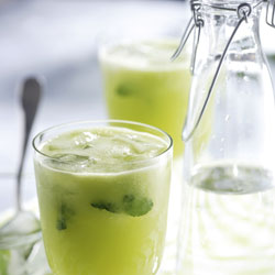 Cucumber and Lemon Juice | Philips