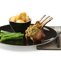 Rack of lamb with a pine nut and herb crust | Philips