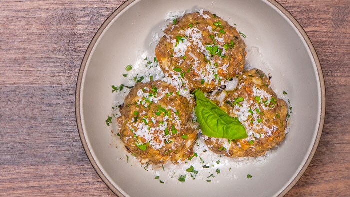 Homemade Traditional Italian Meatballs