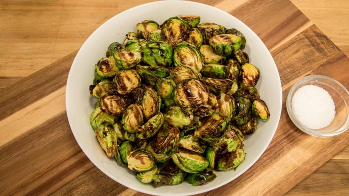 Airfryer XXL Balsamic Fried Brussels Sprouts