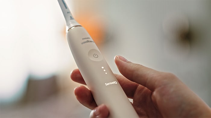 How to use the Sonicare 9900 Prestige for the first time