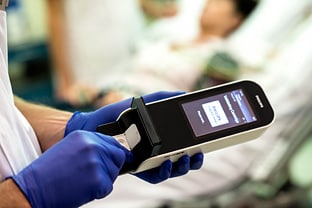Philips and Banyan Biomarkers partner to develop and commercialize new handheld blood test to detect and evaluate concussions