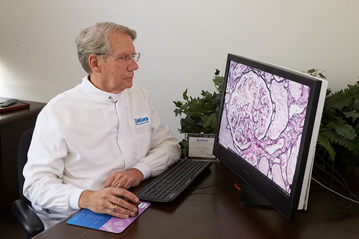 Download image (.jpg) LabCorp and Philips collaborate on digital pathology with implementation of the Philips IntelliSite Pathology Solution (opens in a new window)