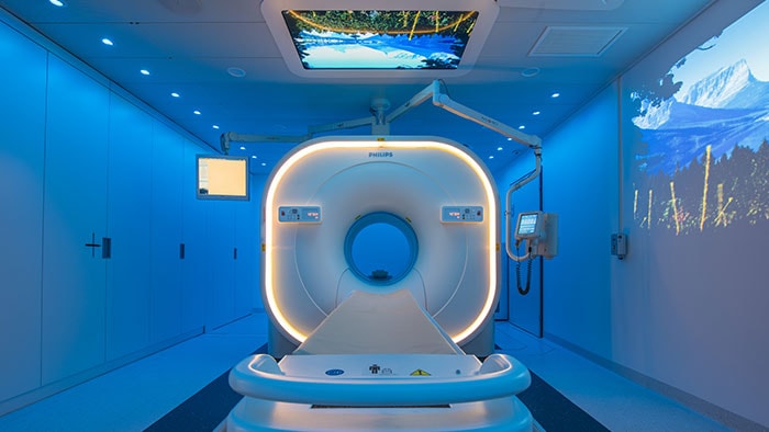 Download image (.jpg) Philips Veros PETCT Ambient experience 2 (opens in a new window)