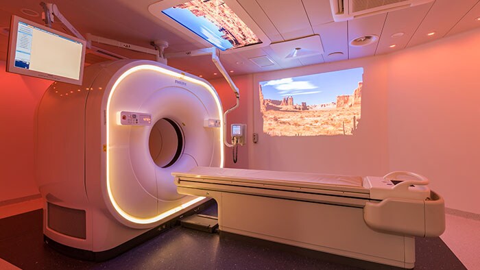 Download image (.jpg) Philips Veros PETCT Ambient experience (opens in a new window)