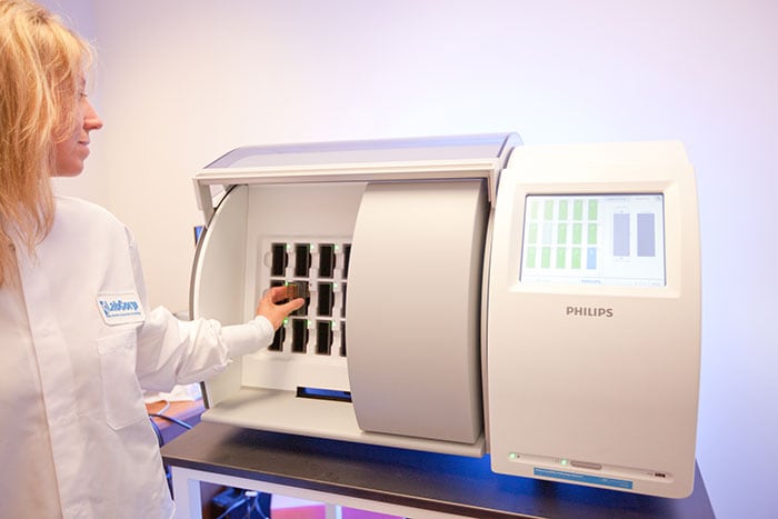 Download image (.jpg) Philips IntelliSite Pathology Solution at LabCorp (opens in a new window)