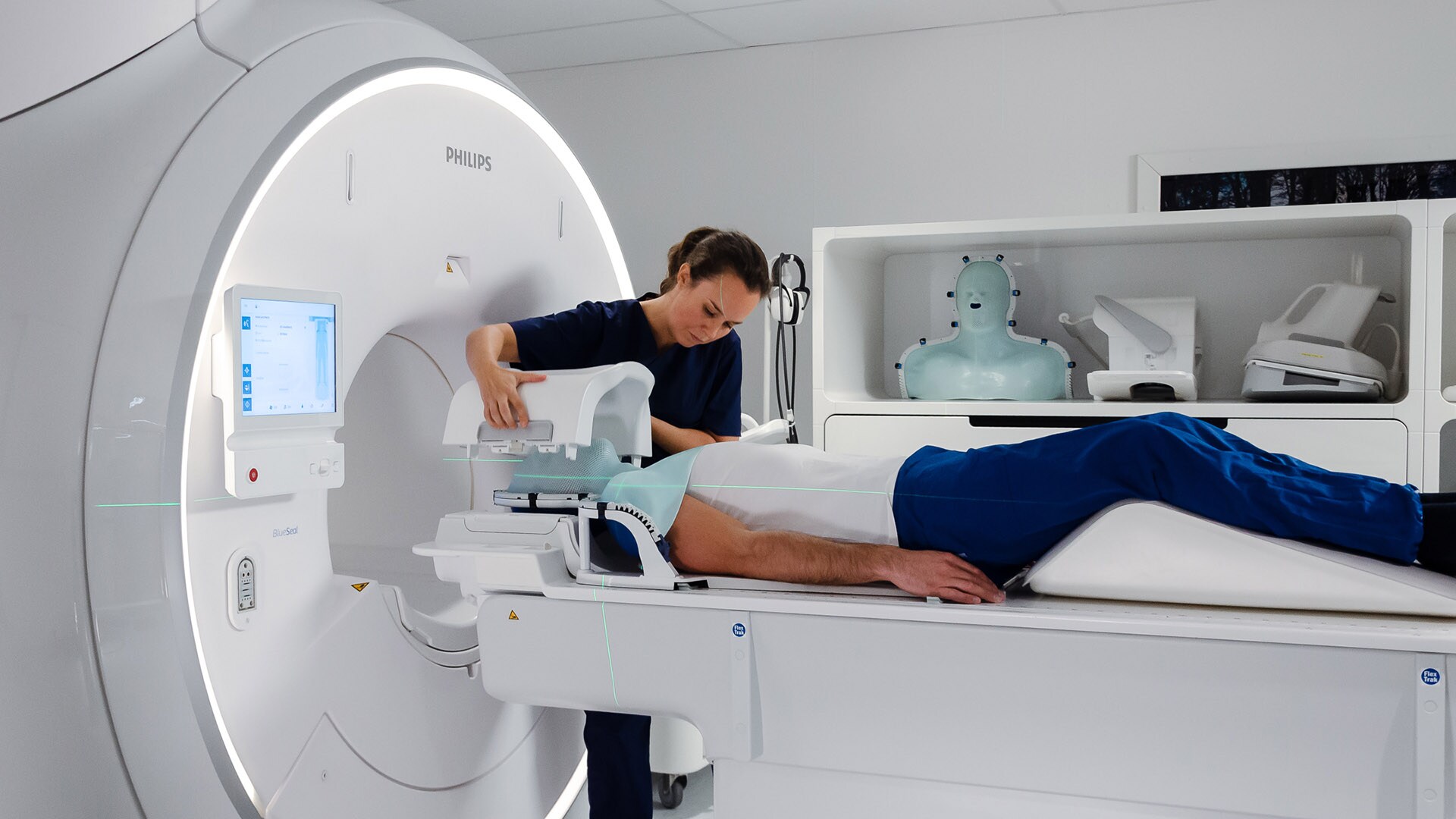 Philips advances MR radiotherapy imaging and simulation for head and neck cancers