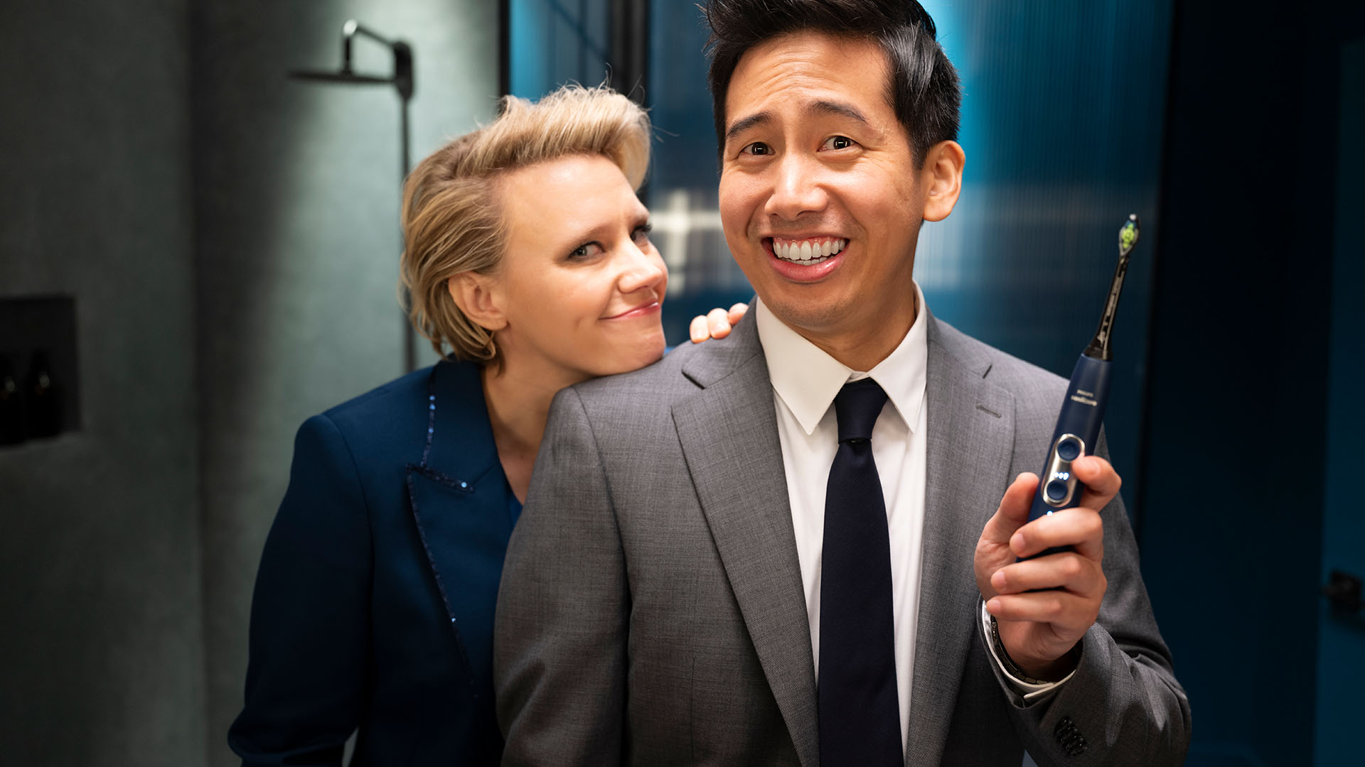 Actor and Comedian Kate McKinnon - Download